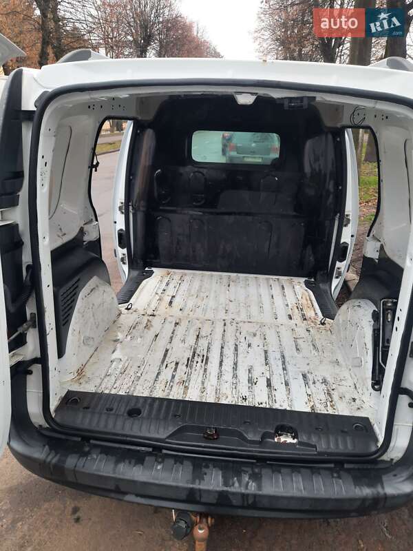 Вантажний фургон Renault Kangoo 2016 в Хмельницькому