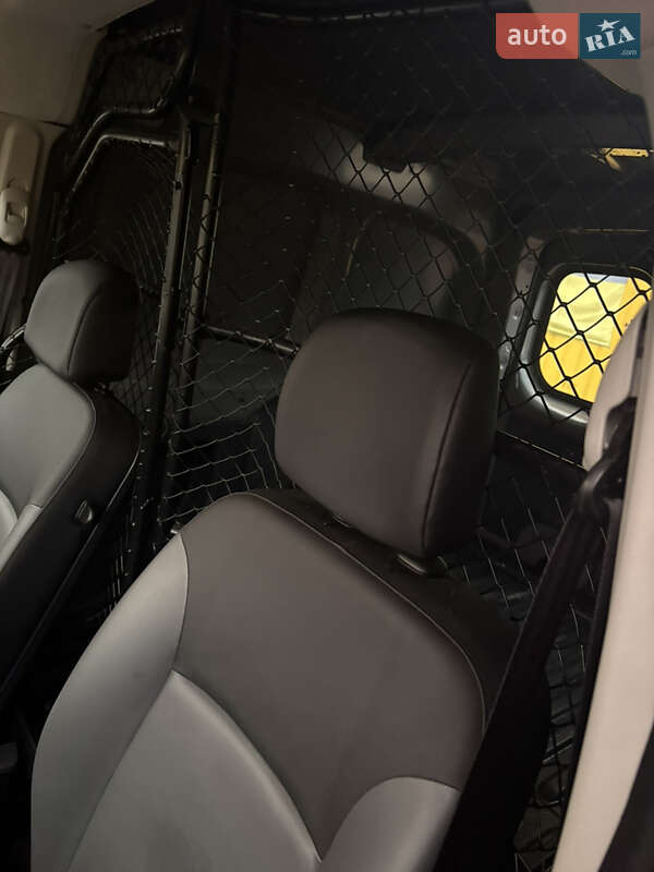 Вантажний фургон Renault Kangoo 2018 в Трускавці