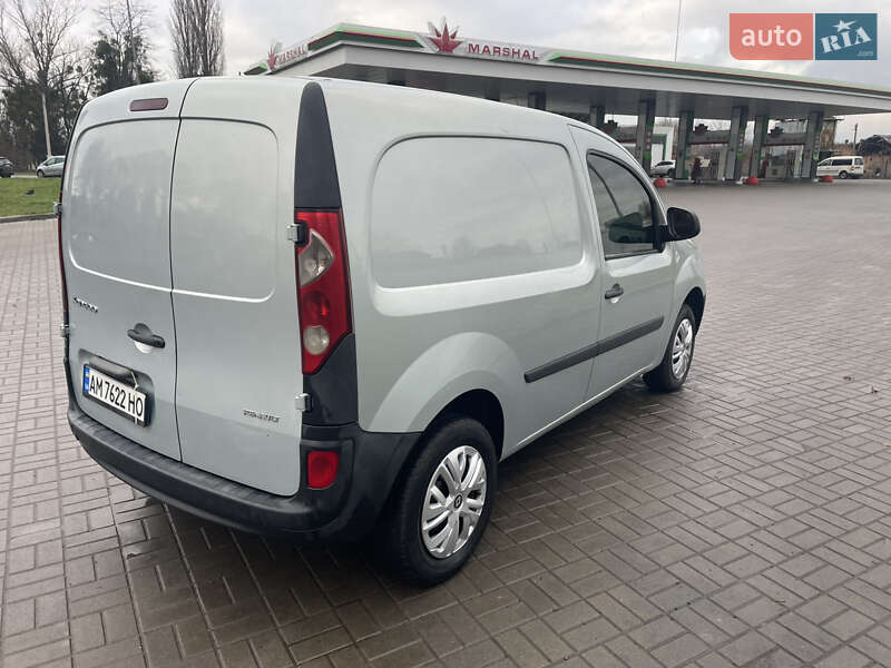 Вантажний фургон Renault Kangoo 2013 в Житомирі