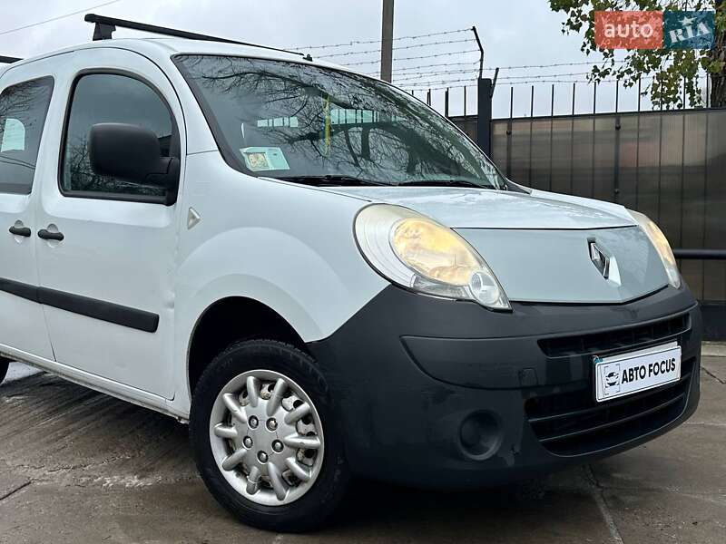 Мінівен Renault Kangoo 2010 в Києві