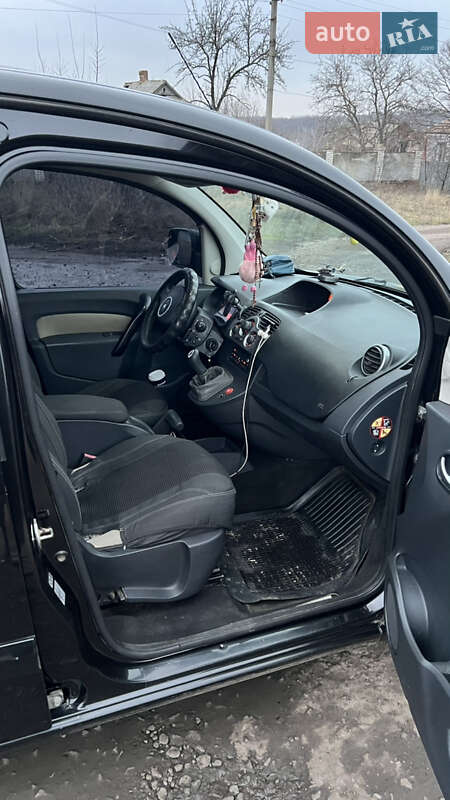 Минивэн Renault Kangoo 2012 в Краснограде фото 7 Минивэн Renault Kangoo 2012 в Краснограде