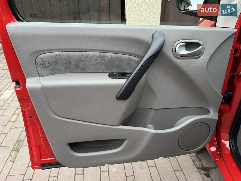 Мінівен Renault Kangoo 2009 в Калуші фото 45 Мінівен Renault Kangoo 2009 в Калуші