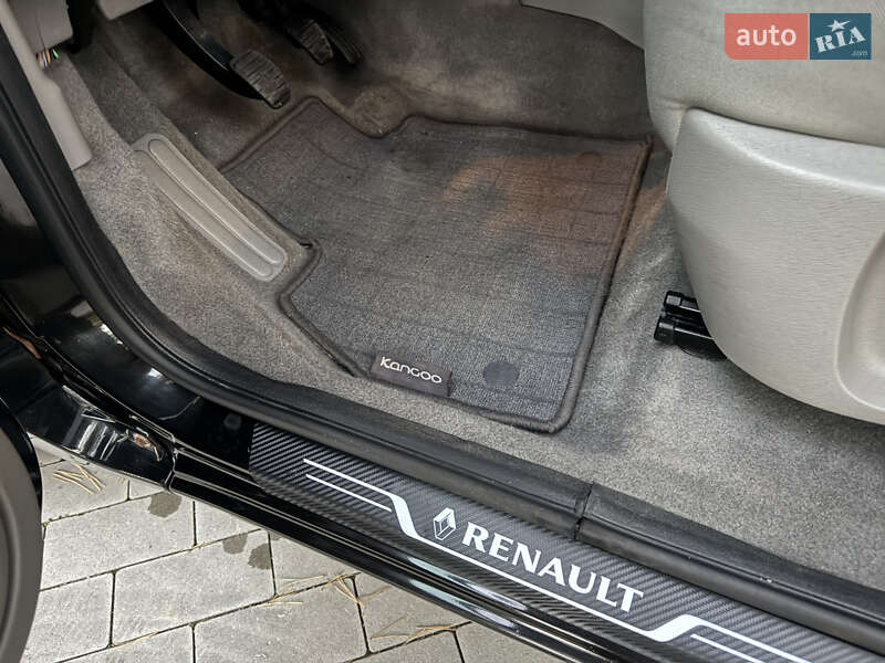 Минивэн Renault Kangoo 2008 в Киеве