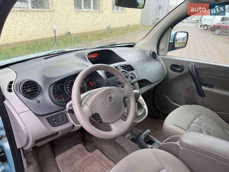 Мінівен Renault Kangoo 2010 в Рівному