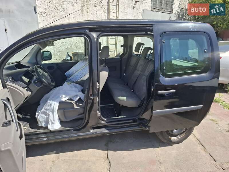 Мінівен Renault Kangoo 2010 в Києві