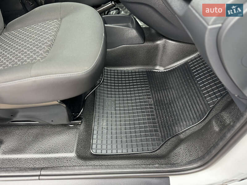 Минивэн Renault Kangoo 2018 в Киеве фото 58 Минивэн Renault Kangoo 2018 в Киеве