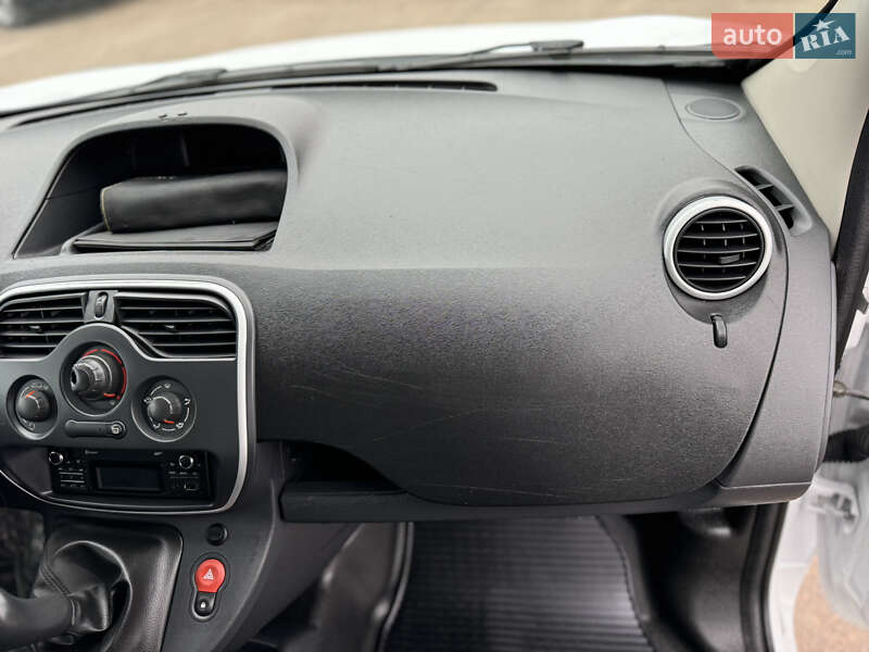 Минивэн Renault Kangoo 2018 в Киеве фото 62 Минивэн Renault Kangoo 2018 в Киеве