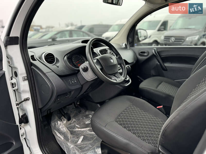 Минивэн Renault Kangoo 2018 в Киеве фото 87 Минивэн Renault Kangoo 2018 в Киеве