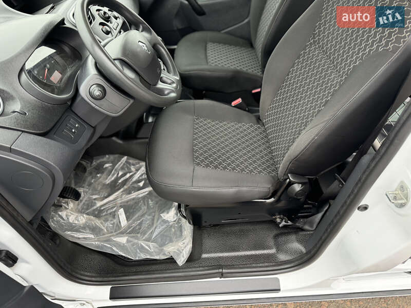Минивэн Renault Kangoo 2018 в Киеве фото 83 Минивэн Renault Kangoo 2018 в Киеве