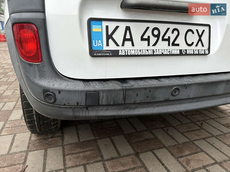 Грузовой фургон Renault Kangoo 2016 в Киеве