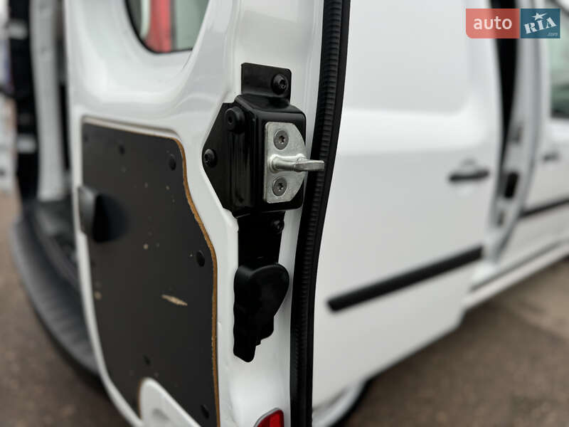 Вантажопасажирський фургон Renault Kangoo 2022 в Києві