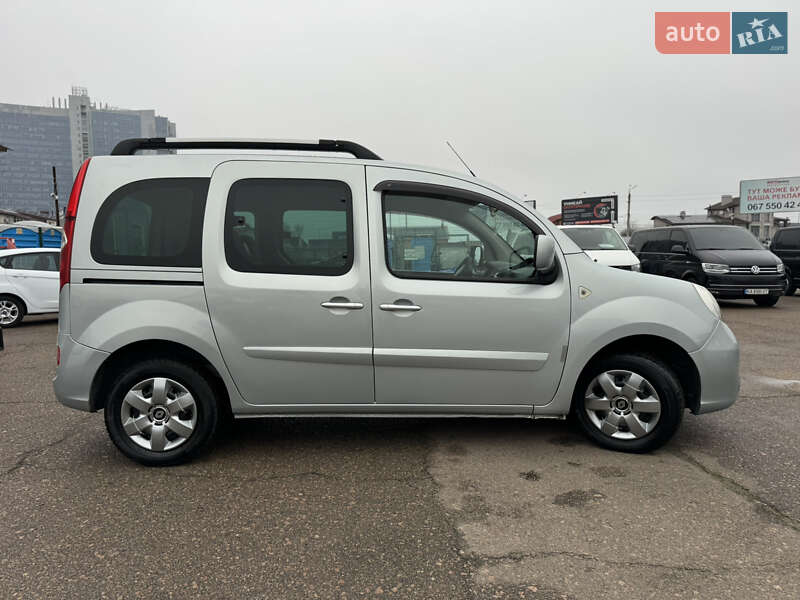Минивэн Renault Kangoo 2012 в Киеве