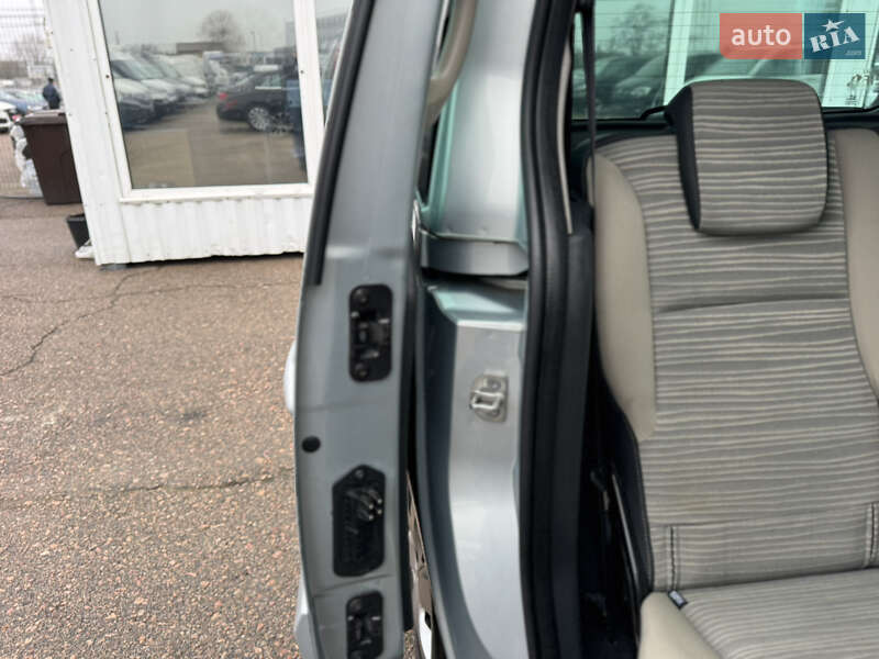 Минивэн Renault Kangoo 2012 в Киеве