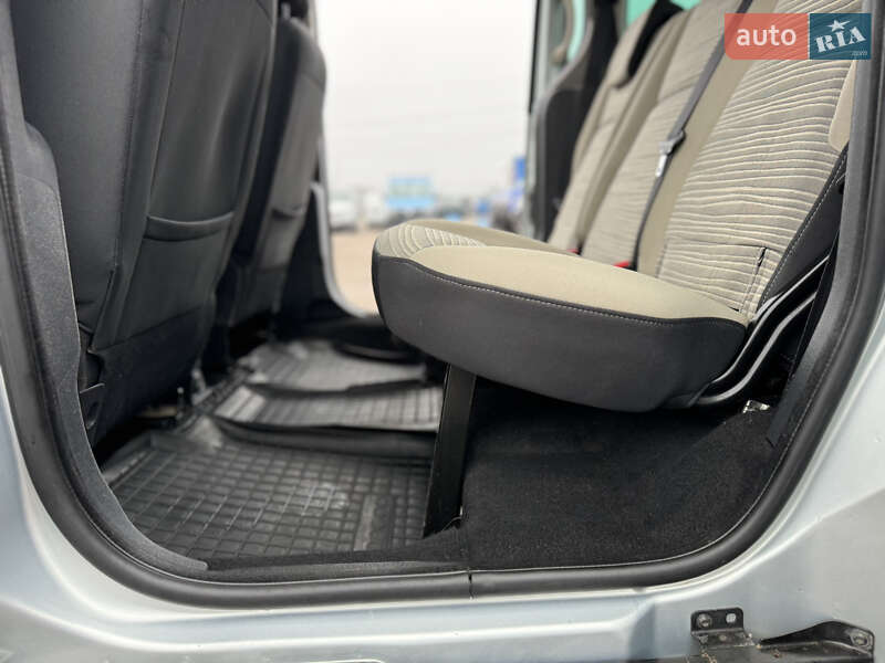 Минивэн Renault Kangoo 2012 в Киеве