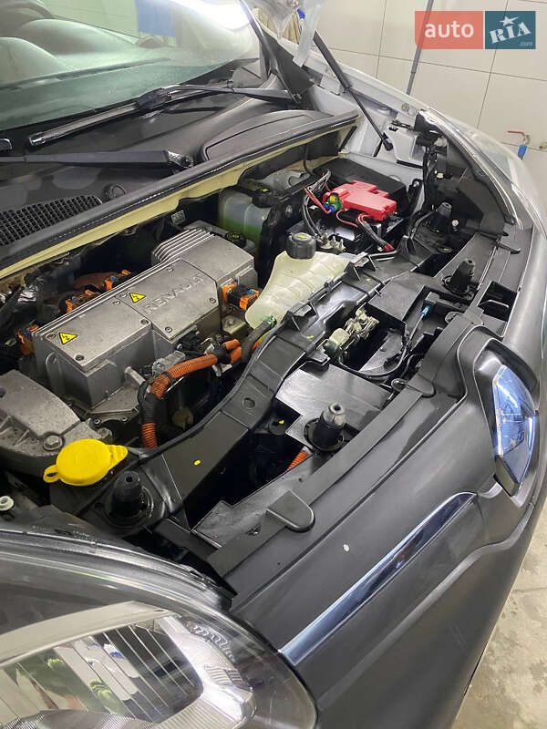 Грузовой фургон Renault Kangoo 2013 в Дубно