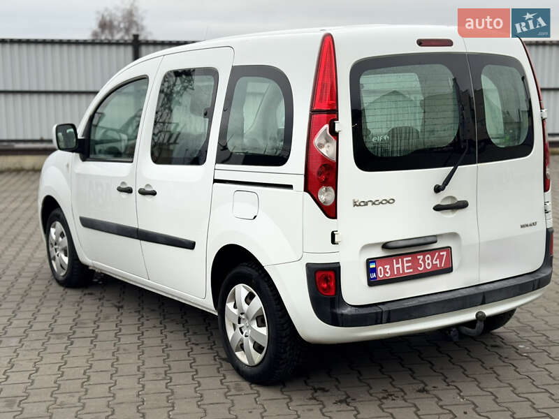 Минивэн Renault Kangoo 2010 в Луцке