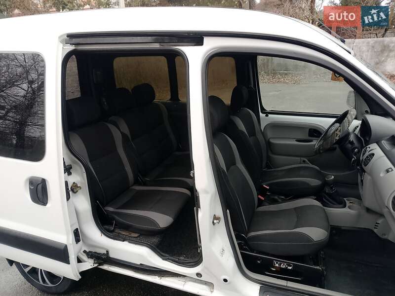 Мінівен Renault Kangoo 2004 в Києві фото 22 Мінівен Renault Kangoo 2004 в Києві