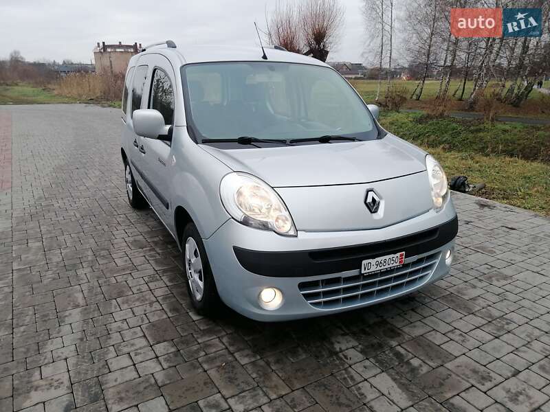 Минивэн Renault Kangoo 2012 в Здолбунове