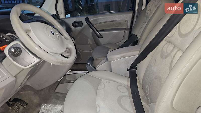 Мінівен Renault Kangoo 2009 в Івано-Франківську