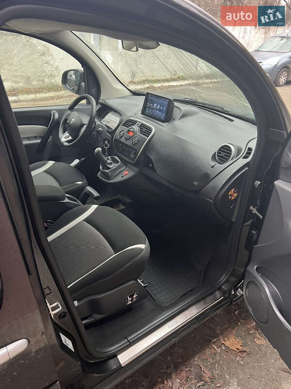 Минивэн Renault Kangoo 2014 в Киеве фото 16 Минивэн Renault Kangoo 2014 в Киеве