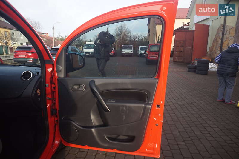 Минивэн Renault Kangoo 2021 в Самборе фото 40 Минивэн Renault Kangoo 2021 в Самборе