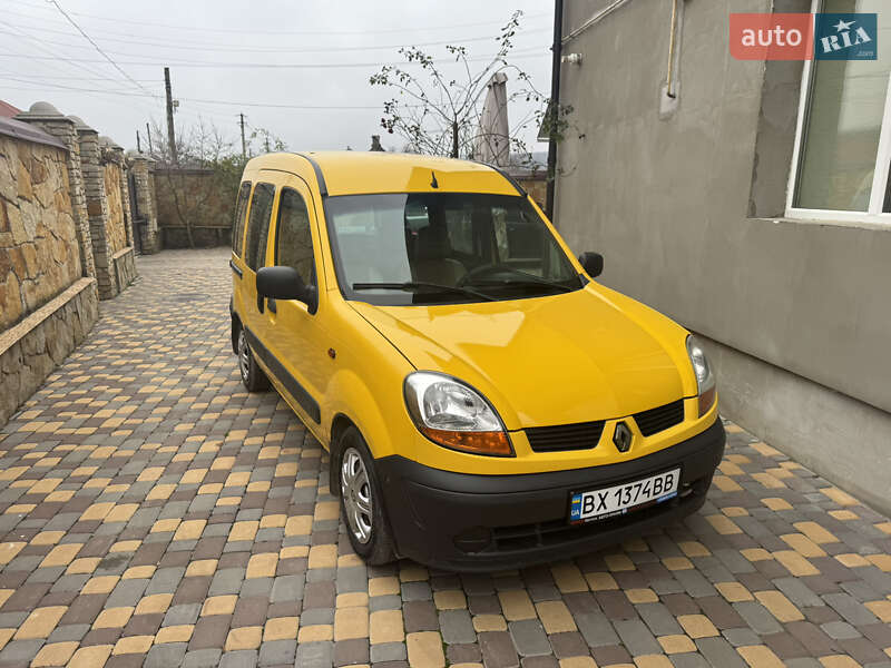 Минивэн Renault Kangoo 2003 в Могилев-Подольске фото 5 Минивэн Renault Kangoo 2003 в Могилев-Подольске