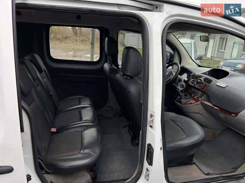 Грузовой фургон Renault Kangoo 2011 в Шептицькому