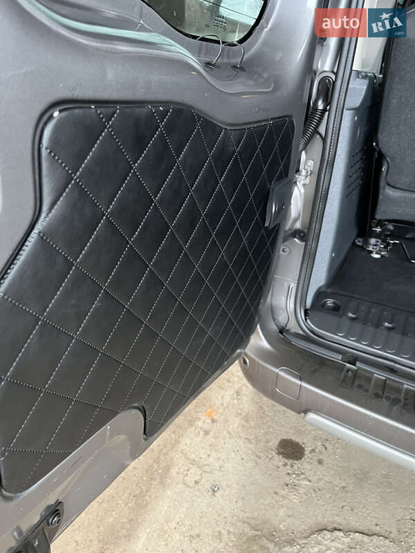 Минивэн Renault Kangoo 2014 в Полтаве фото 24 Минивэн Renault Kangoo 2014 в Полтаве