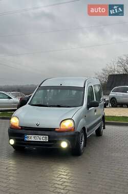 Минивэн Renault Kangoo 2003 в Шумске