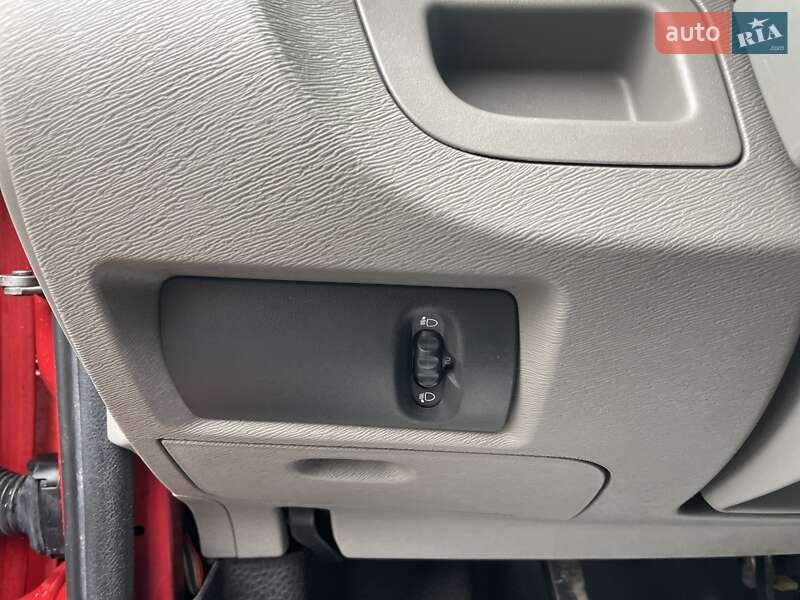 Минивэн Renault Kangoo 2010 в Сумах фото 11 Минивэн Renault Kangoo 2010 в Сумах