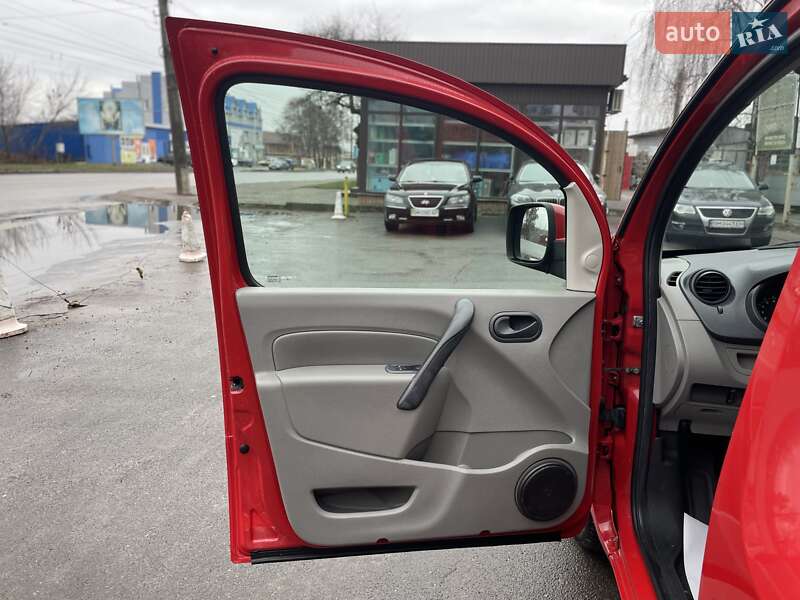 Минивэн Renault Kangoo 2010 в Сумах фото 9 Минивэн Renault Kangoo 2010 в Сумах