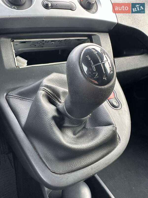 Грузовой фургон Renault Kangoo 2012 в Белогородке