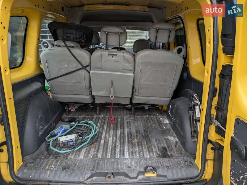 Мінівен Renault Kangoo 2013 в Івано-Франківську