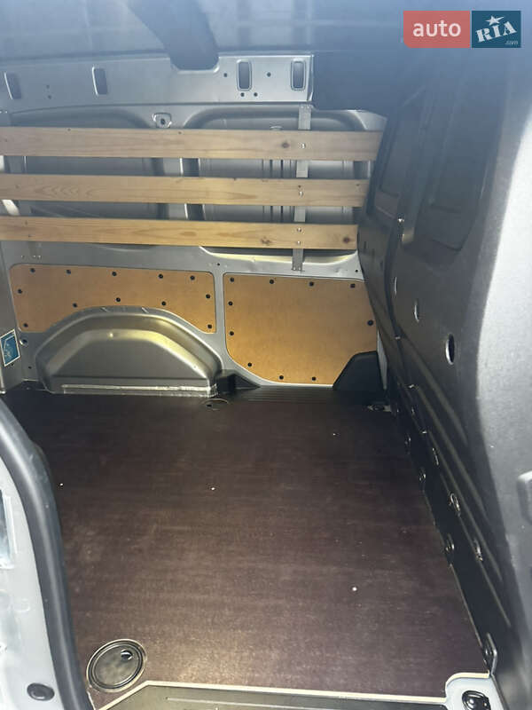 Вантажний фургон Renault Kangoo 2023 в Бродах фото 54 Вантажний фургон Renault Kangoo 2023 в Бродах