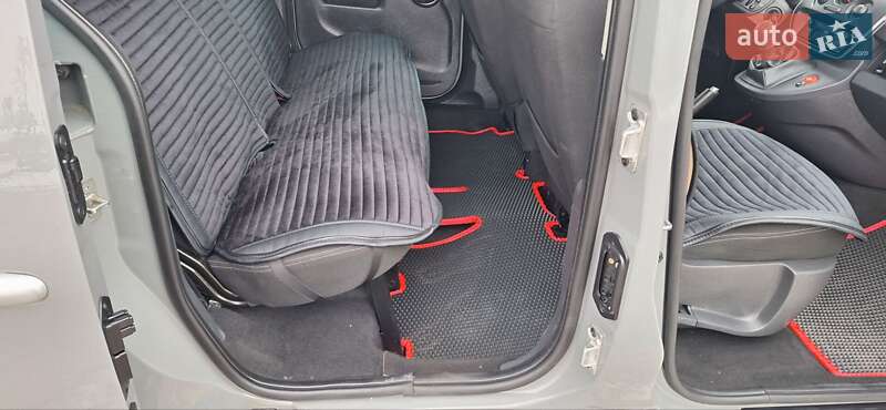 Мінівен Renault Kangoo 2018 в Новоархангельську