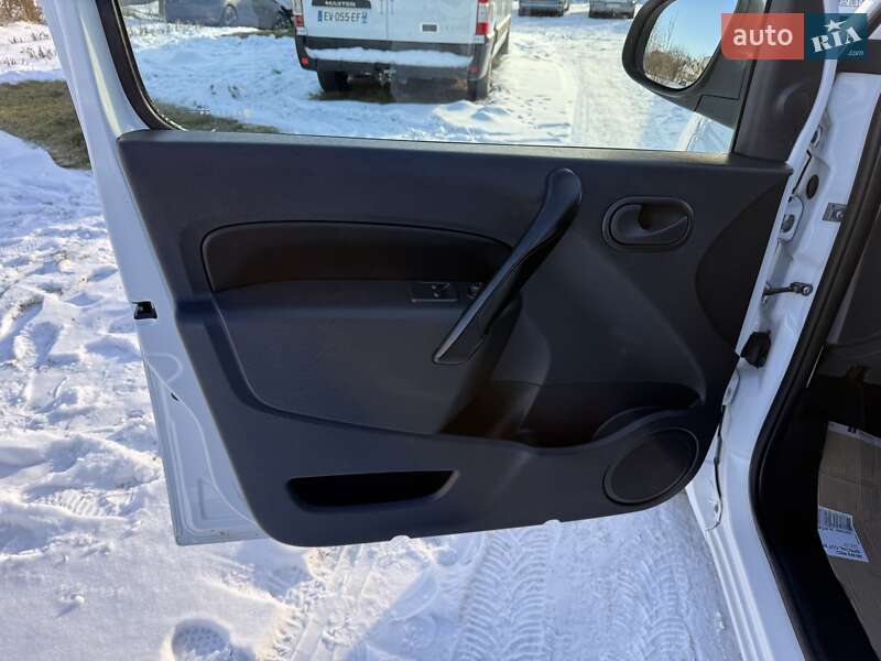 Мінівен Renault Kangoo 2020 в Дубні фото 26 Мінівен Renault Kangoo 2020 в Дубні