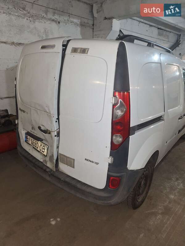 Вантажопасажирський фургон Renault Kangoo 2012 в Полтаві фото 3 Вантажопасажирський фургон Renault Kangoo 2012 в Полтаві