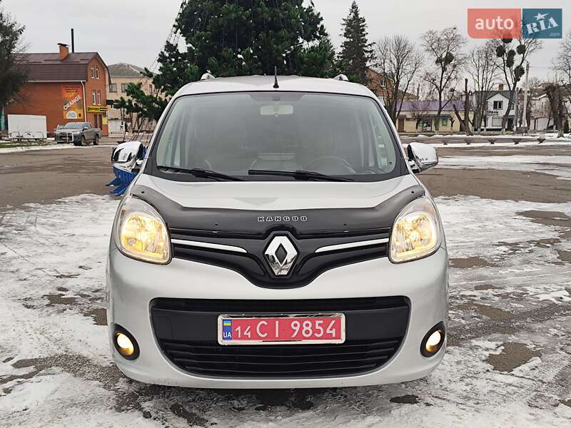 Минивэн Renault Kangoo 2015 в Новоархангельске
