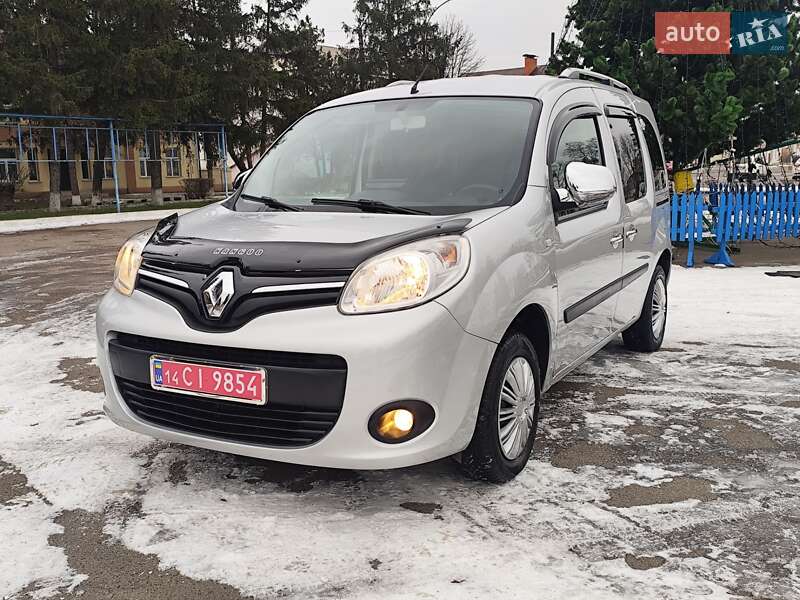 Минивэн Renault Kangoo 2015 в Новоархангельске