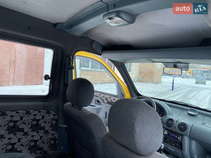 Минивэн Renault Kangoo 2000 в Василькове