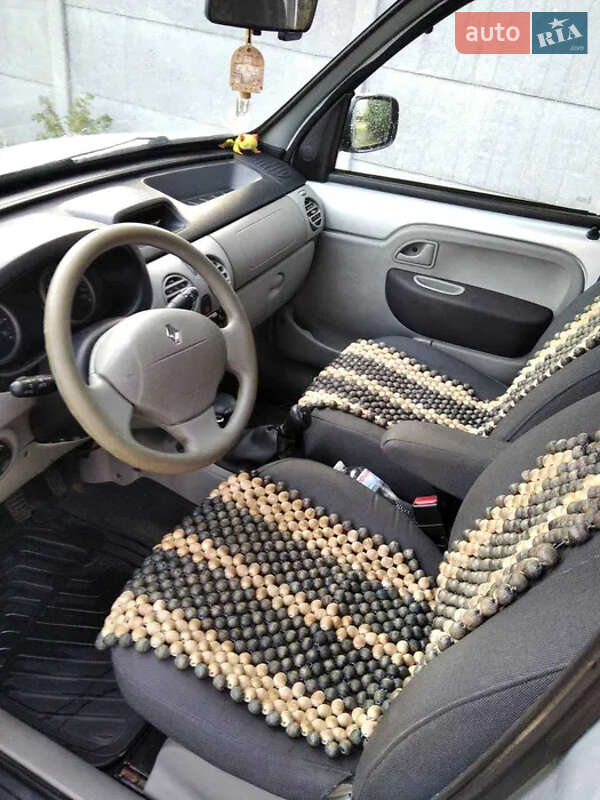 Мінівен Renault Kangoo 2008 в Полтаві фото 4 Мінівен Renault Kangoo 2008 в Полтаві