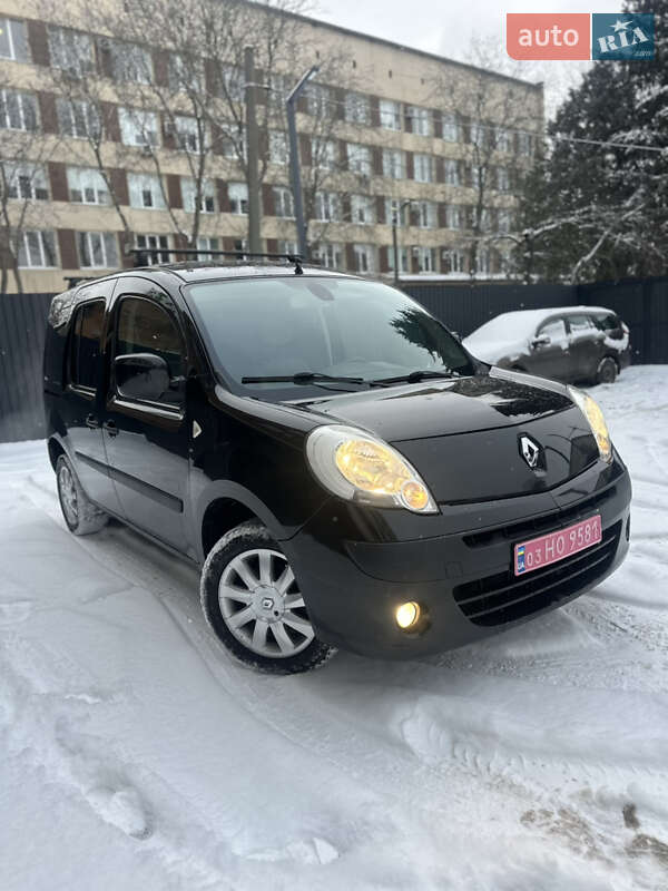 Минивэн Renault Kangoo 2010 в Виннице