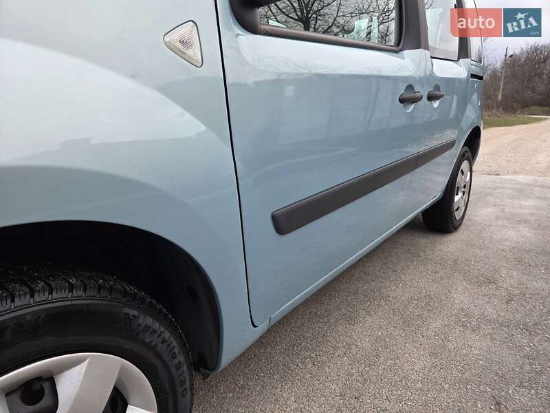 Минивэн Renault Kangoo 2009 в Каменском