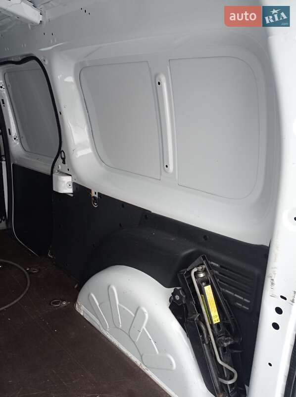 Грузовой фургон Renault Kangoo 2020 в Бердичеве фото 11 Грузовой фургон Renault Kangoo 2020 в Бердичеве