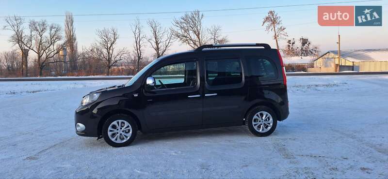 Минивэн Renault Kangoo 2016 в Новоархангельске