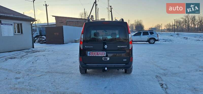Минивэн Renault Kangoo 2016 в Новоархангельске