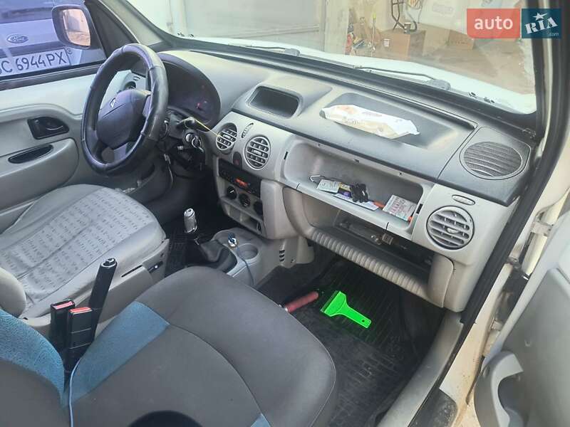 Минивэн Renault Kangoo 2007 в Киеве
