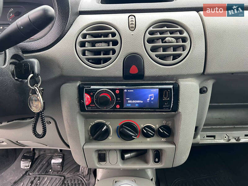 Минивэн Renault Kangoo 2006 в Львове