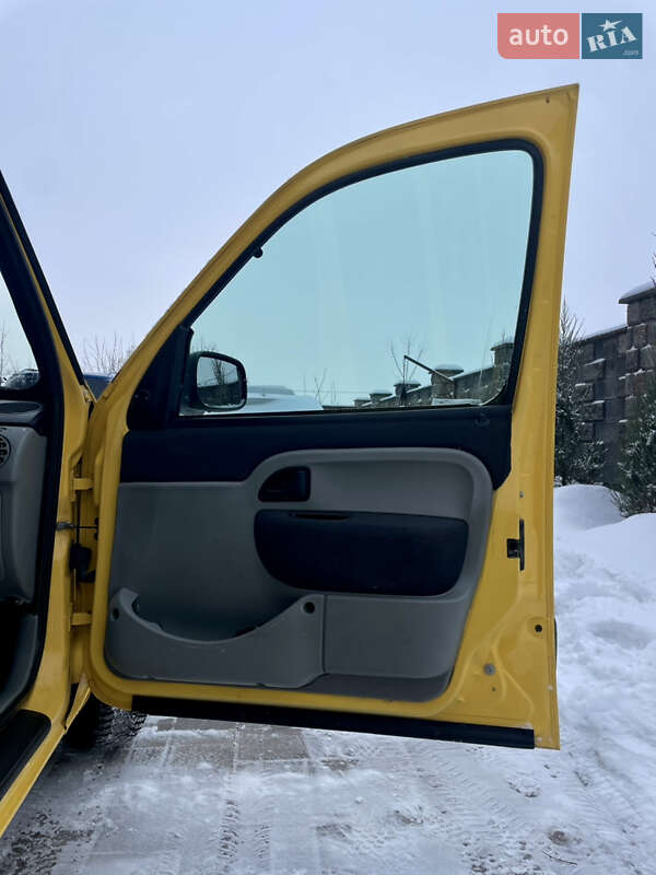 Минивэн Renault Kangoo 2008 в Ровно