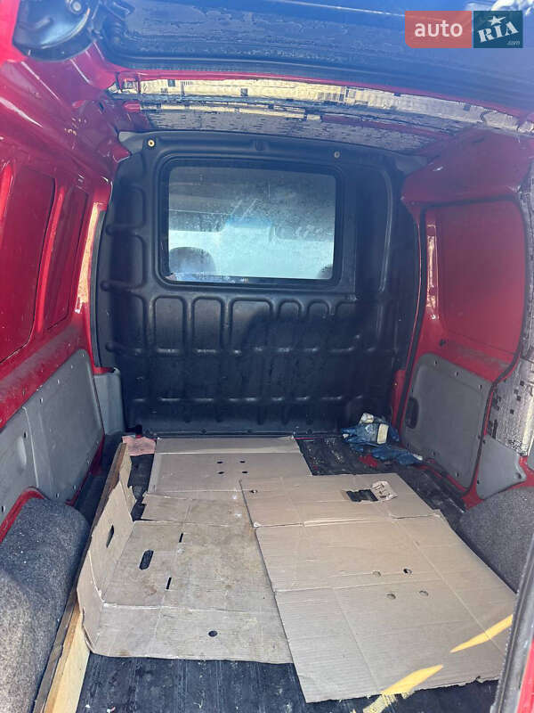 Грузовой фургон Renault Kangoo 2004 в Харькове фото 8 Грузовой фургон Renault Kangoo 2004 в Харькове